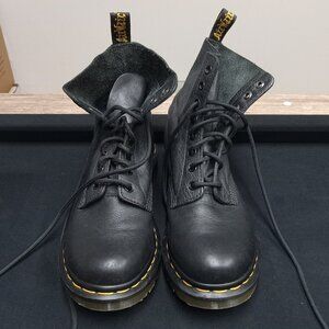 WORN ONCE - DOC MARTENS 1460 "THE ORIGINAL" BOOTS - US WMN'S 8